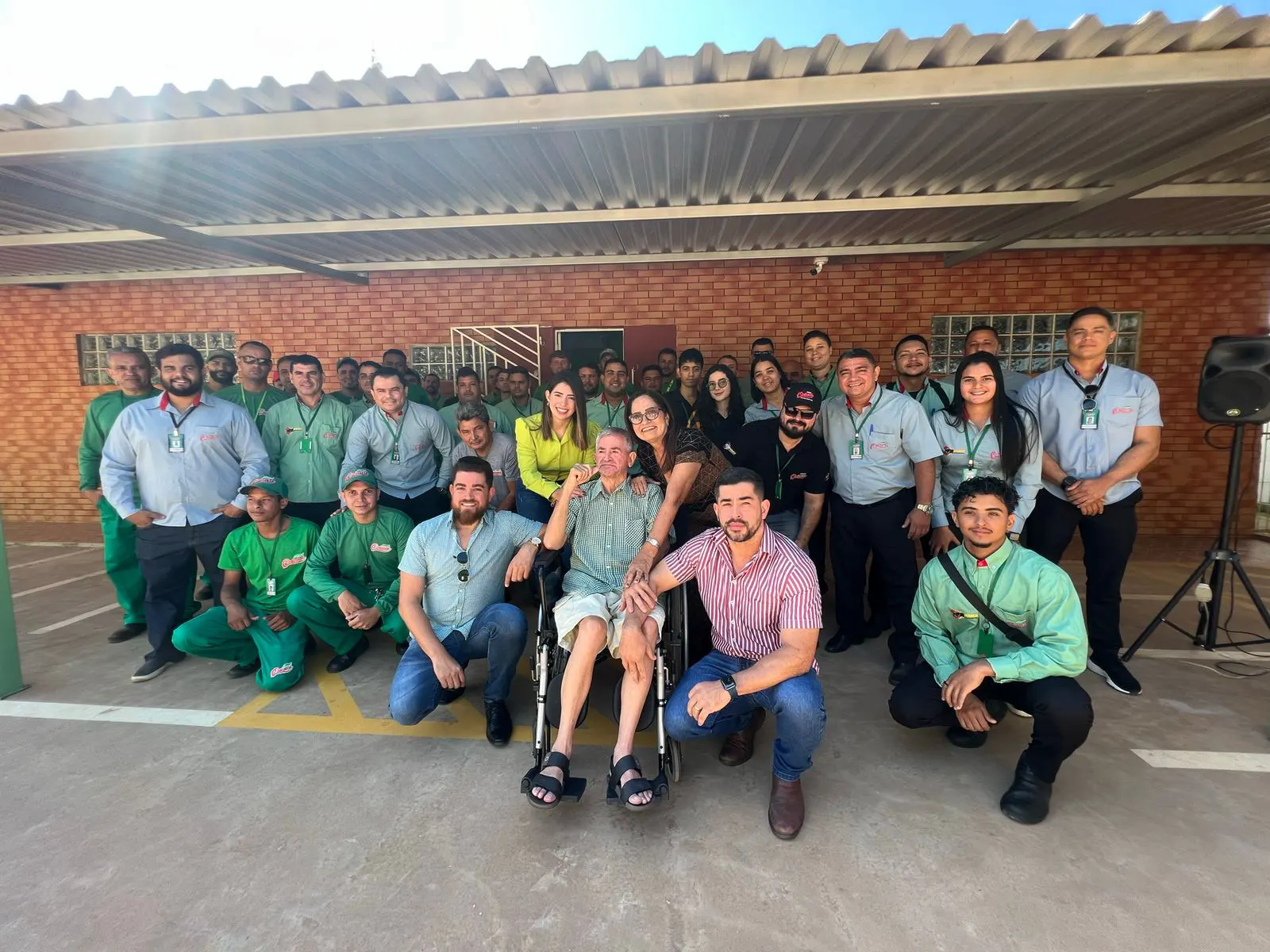 Homenagem ao sr. Antônio Carlos fundador das Bebidas Quinarí